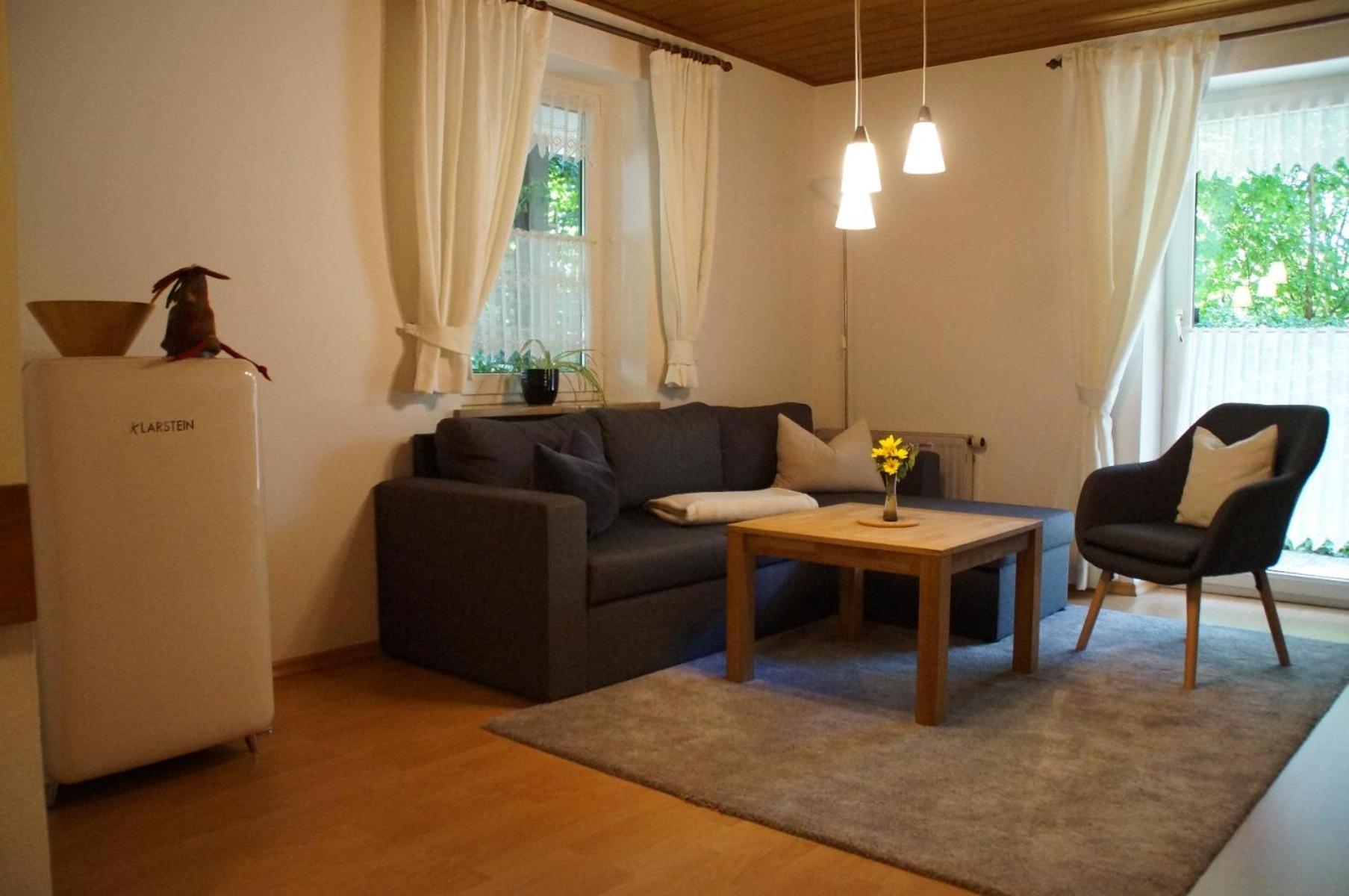 Gaestehaus Brunner ซวีเซิล ภายนอก รูปภาพ