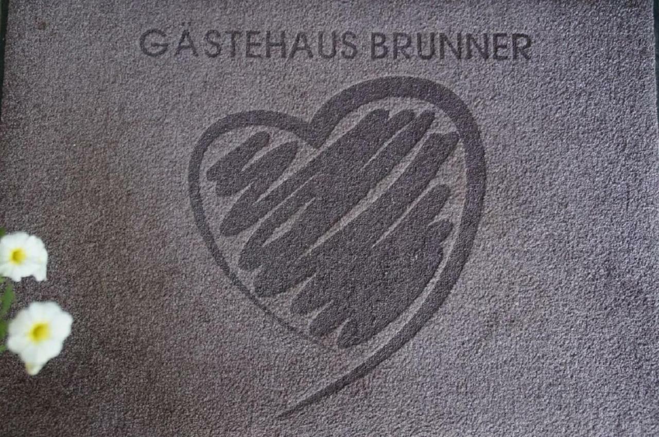 Gaestehaus Brunner ซวีเซิล ภายนอก รูปภาพ